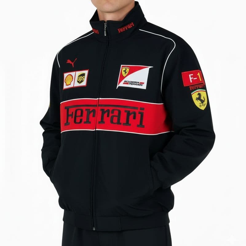 Modelo masculino con Chaqueta F1 Ferrari
